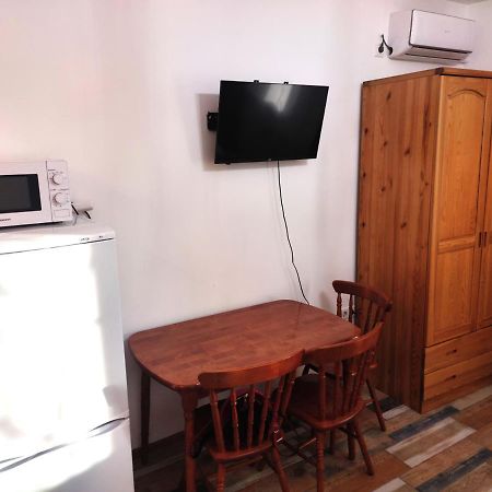Loftik Apartments Gagarin Street Almaty Bagian luar foto